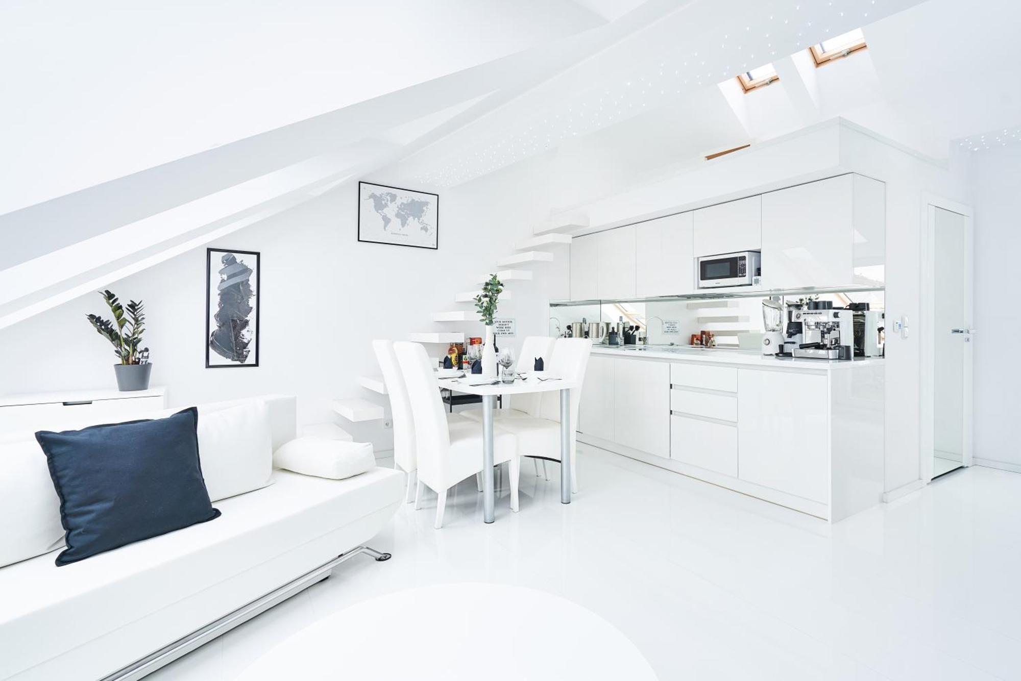 Unique Design Loft In Middle Of Centre Of Old Town With Netflix Apartment Красков Екстериор снимка