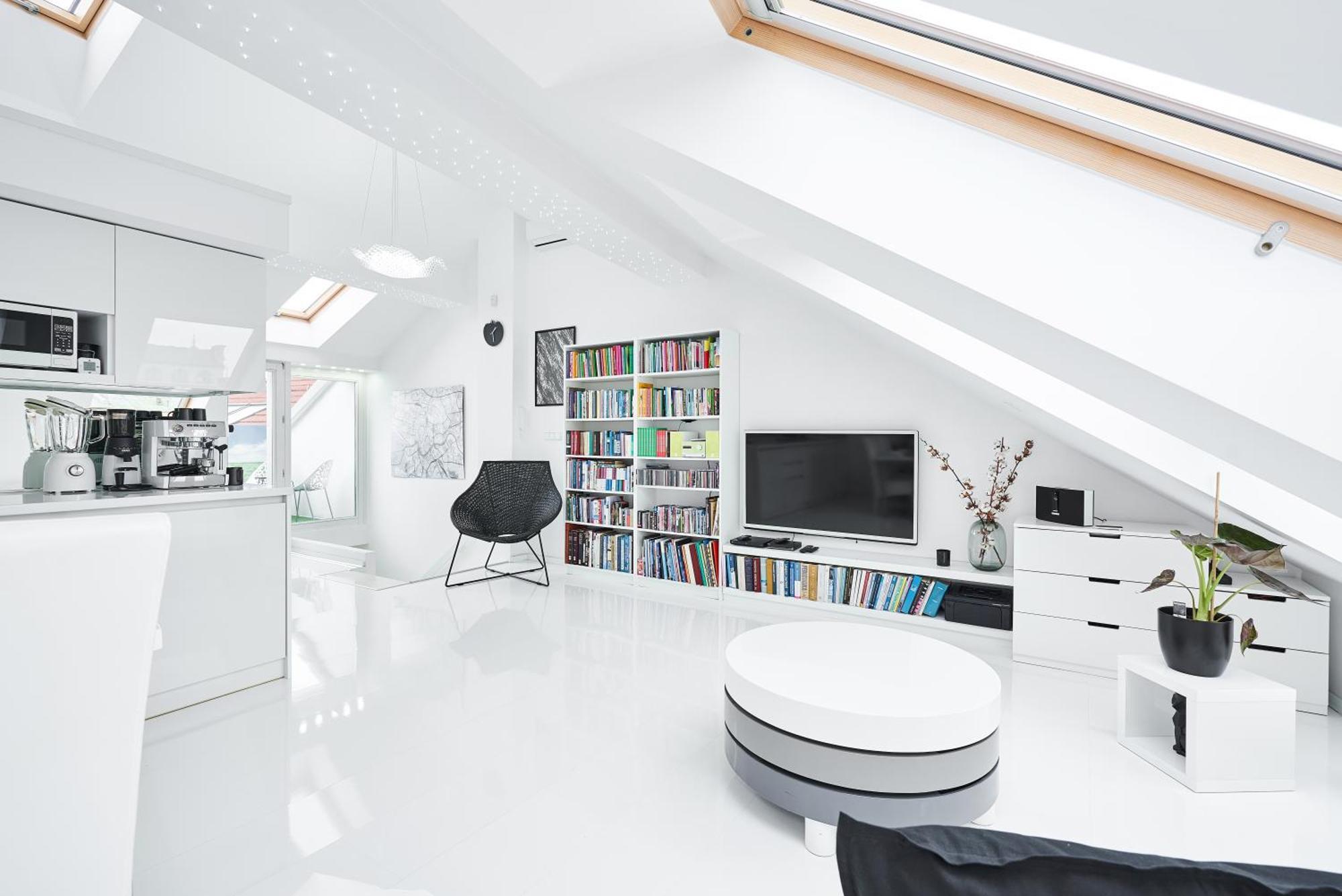 Unique Design Loft In Middle Of Centre Of Old Town With Netflix Apartment Красков Екстериор снимка